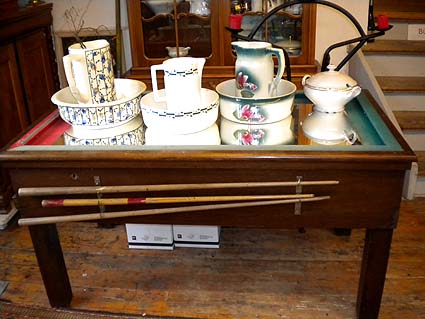 dekorativer Billiardtisch